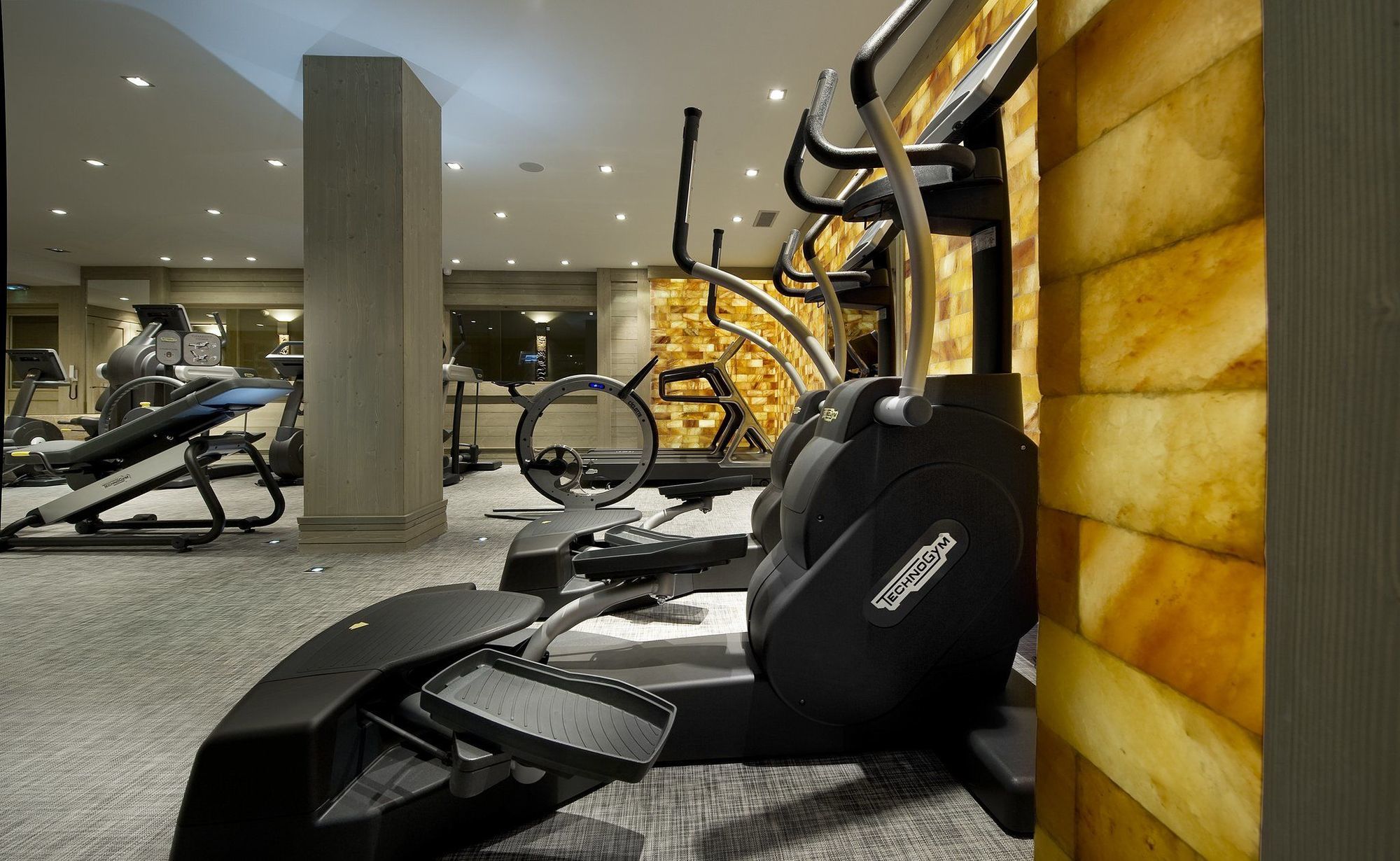 Hotel Le K2 Palace Courchevel Zewnętrze zdjęcie